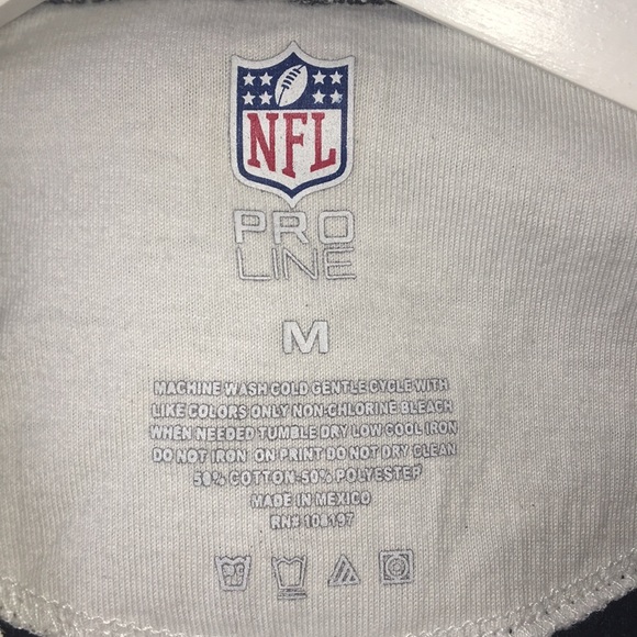 NFL top - Picture 3 of 3